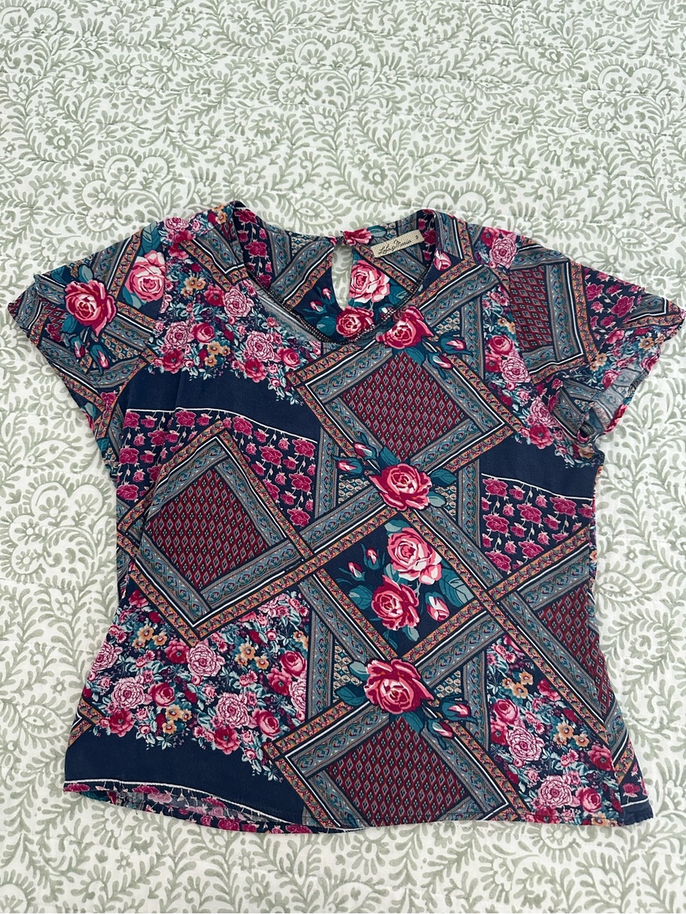 lola & maria Floral Patchwork V-Neck Women’s Top in Navy and Pink